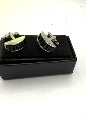 Tateossian Silver Cufflinks with Black Swavorski CrystalInset Semi-Curve Design
